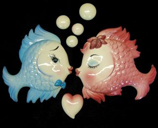Vintage Lefton Bathroom Mermaid Kissing Fish & Hearts Bubbles Wall Plaques Japan