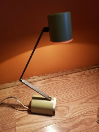 True Retro Ever - Ready The Cricket Desk Lamp Model Ev - 202