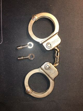 Vintage Smith & Wesson Model 94 Handcuffs Keys (n)