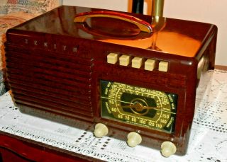Vintage Zenith 6s511 Tube Bakelite Am Sw Pushbutton Radio Serviced