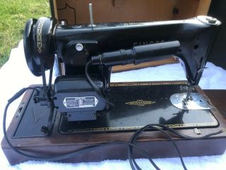 Vintage Singer 201k Electric Sewing Machine With Case Knee Operated