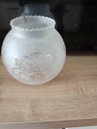 Vintage/antique Glass Oil Lamp Globe / Shade,  4.  5cm Fitter - Floral