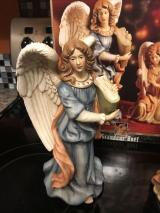 Porcelain Angels 2 Piece Set Grandeur Noel Collector Edition 2