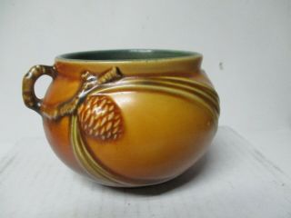 Vintage Roseville Pottery - Pinecone Brown Small Handled Vase 632 - 3