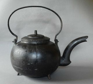 Early 19th C.  Antique 3 - Footed Primitive Cast Iron Gooseneck Tea Kettle Ca.  1820