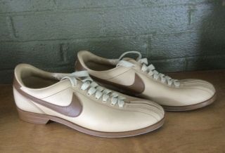 Vintage 70’s 80’s Nike Mens Bowling Shoes Size 9.  5 Euc