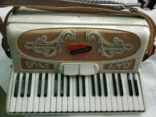 Francini Piano Key Accordion Made In Italy Vintage Gold And Pearl White Case