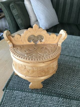 Rare Norwegian Carved Grautamber Or Tine With Rosemaled Pattern (25 Off)
