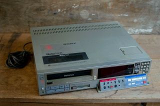 Sony Betamax Beta Hi - Fi Stereo Video Cassette Recorder Sl - 2710 Vintage