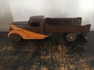 Vintage Pressed Steel Buddy L Wrecker Tow Truck Antique 26” Long Sand Gravel