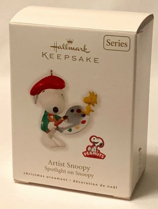 Hallmark Keepsake Spotlight On Snoopy Artist Ornament 2010