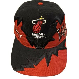 Vintage Miami Heat Drew Pearson Clutch Player Graffiti Shockwave Snapback Hat