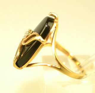 VINTAGE 10K YELLOW GOLD LONG OVAL ONYX RING TINY DIAMOND ACCENT LEAF SIZE 5.  5 2