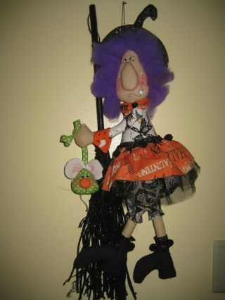 Primitive Hc Halloween Hanging Witch On Broom W/ Mouse Doll Ornie Doll