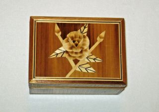 Vintage Rose Inlay Straw Marquetry On Wood Jewelry Trinket Box