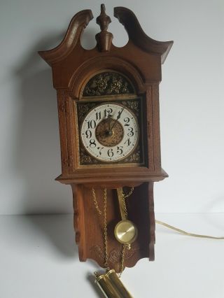 Spartus Electrical Wall Clock Vintage
