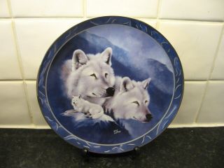 Spirit Of The Wilderness Wolf Plate - White Majesty - Bradford Exchange