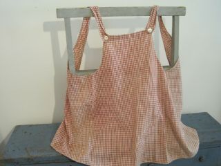 Old Primitive Childs Red And White Homespun Fabric Apron With A Pocket Aafa