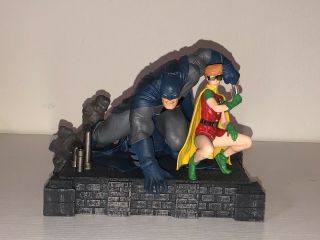 Dark Knight Returns Diamond Select Dc Gallery Batman & Carrie Pvc Figure Statue