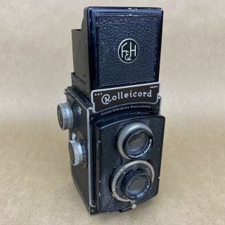 Vintage Rolleicord Art Deco Tlr Camera W/ 7.  5cm Carl Zeiss Triotar -