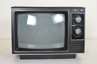 Vintage 1986 RCA TV XL - 100 EMR330E CRT Retro Gaming Gamer Television Shape 2