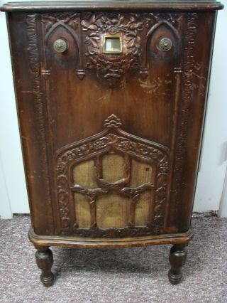 Rca Radiola 48 Antique Tube Radio Wood Cabinet Speaker Vtg Console Cloth Veneer