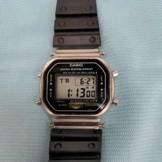 Vintage Mens Casio Dw - 5200 Model 240 G - Shock 200m Digital Watch Made In Japan