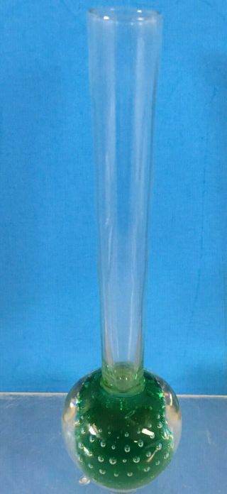 Vintage 6.  25 " Green Glass Controlled Bubble Bullicante Bud Vase
