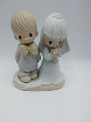 Precious Moments - E3114 - The Lord Bless You And Keep You - Wedding Figure