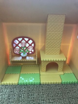 Sylvanian Families / Calico Critters Misty Forest Gingerbread House 3