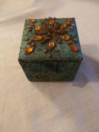 Vintage Cloth Jewelry Box 2×2 1/2 Inch
