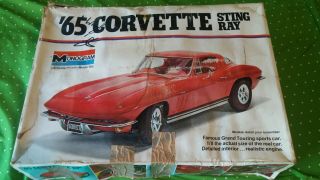 Vintage Monogram 1/8 Scale 1965 Corvette Unassembled