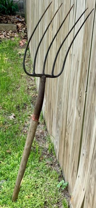 Iowa Farm Primitive Antique Pitch Fork 5 Point Iron Hay Pitchfork Tool 13” Tine