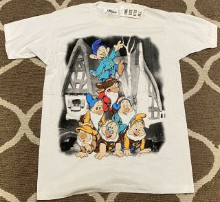 Vintage Walt Disney T - Shirt By Jerry Leigh - 7 Dwarfs - One Size Fits All W/tags