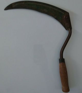 Vtg Antique Rustic Farm Hand Tool Sythe Sickle Scythe W/wood Handle Primitive