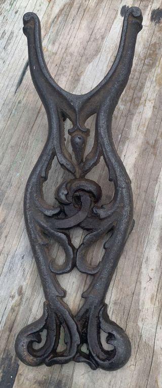 Antique Cast Iron Ornate Boot Jack Shoe Horn Tool Scraper Heel Lift Primitive A