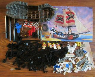 Lego Vintage Pirates Imperial Guard 6271 - Flagship - Missing 2 Sails & 1 Hat (1992)