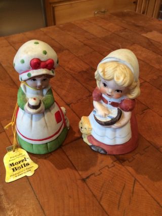 2 Merri - Bells Porcelain Bells Vintage Jasco 1978 - Girls Holding Cupcake & Bowl