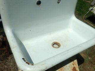 Vintage Standard A&O Porcelain Cast Iron High Back Utility Sink Farm Garden 2