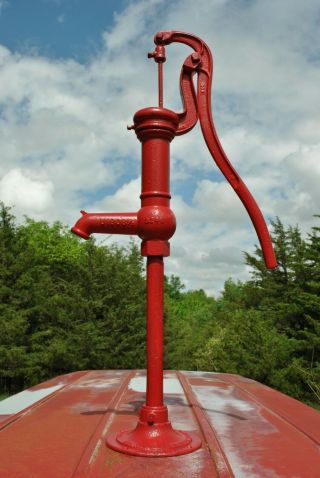 Vintage Cedar Rapids Pump Co Iowa Cast Iron Antique Hand Water Well Pump