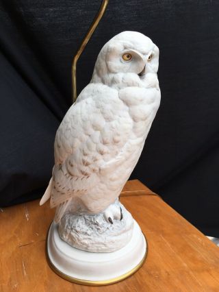 Vintage 1987 Snowy Owl Fine Porcelain Lamp By Raymond Watson - The Franklin