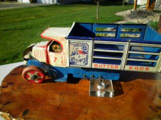 Vintage 1930 ' s Marx Tin Toyland Farm Products Milk Cheese Butter Eggs Toy Truck 2