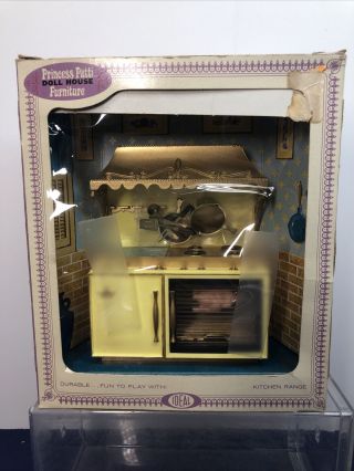 Vintage Ideal Princess Patti Miniature Dollhouse Furniture Kitchen Range W/box