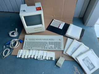Vintage 86 Apple Macintosh Se M5011 1 Mbyte Ram 800k Drive