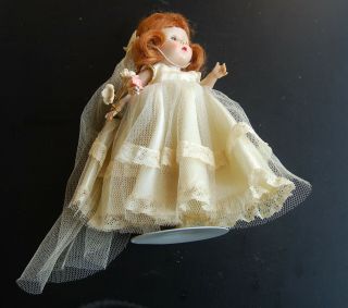 Vintage 1950s Ginger Ginny Vogue 8 " Doll Bride With Bouquet