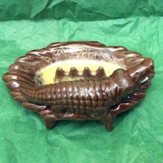 Circa 1950’s Japanese Brown Clay Alligator Ashtray - Souvenir - Florida - Codit 3