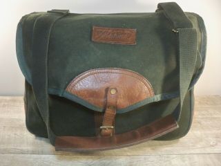 Vintage Field Grade Battenkill Leather Shell Messenger Shoulder Hunting Pack Bag
