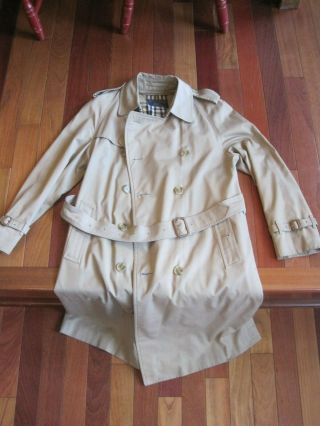Vintage Burberry Khaki Trench Coat Men’s 42r Look