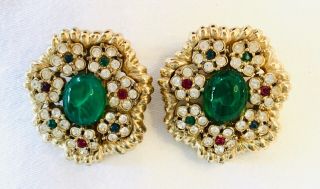 Signed Ciner Jewels Of India Green Gold Vintage Clip Earrings