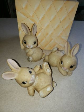 Homco Porcelain Baby Bunnies Trio Rabbit Figurines No.  1442